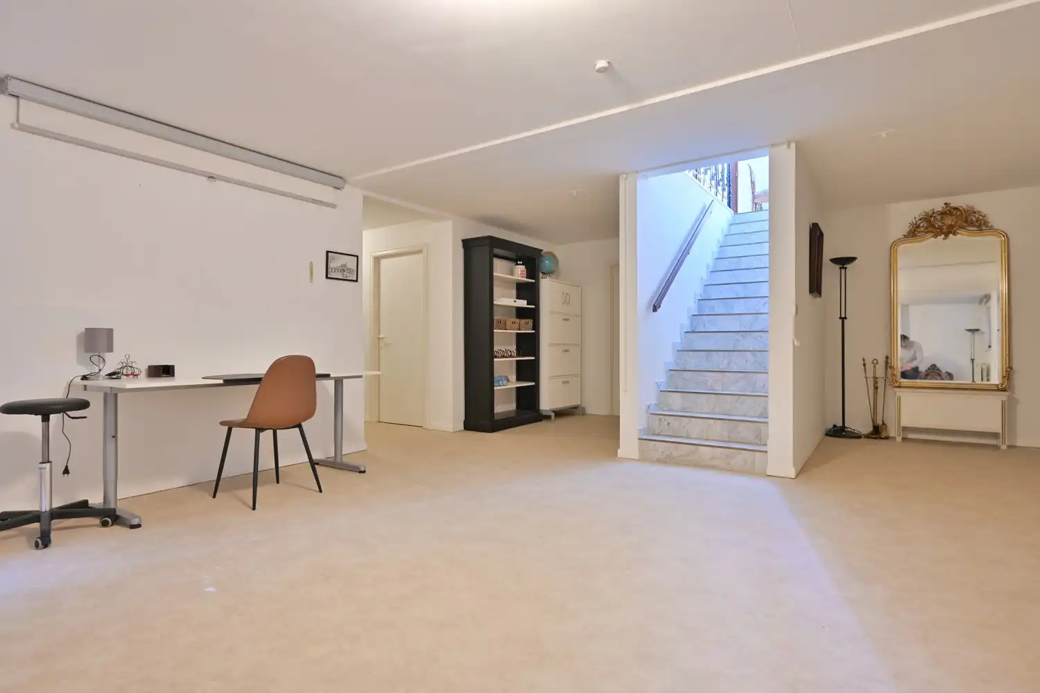 Magnifieke kasteelvilla met binnenzwembad, uniek gelegen in villawijk “Goudkust”, omringd door natuur, rust en optimale privacy foto 42