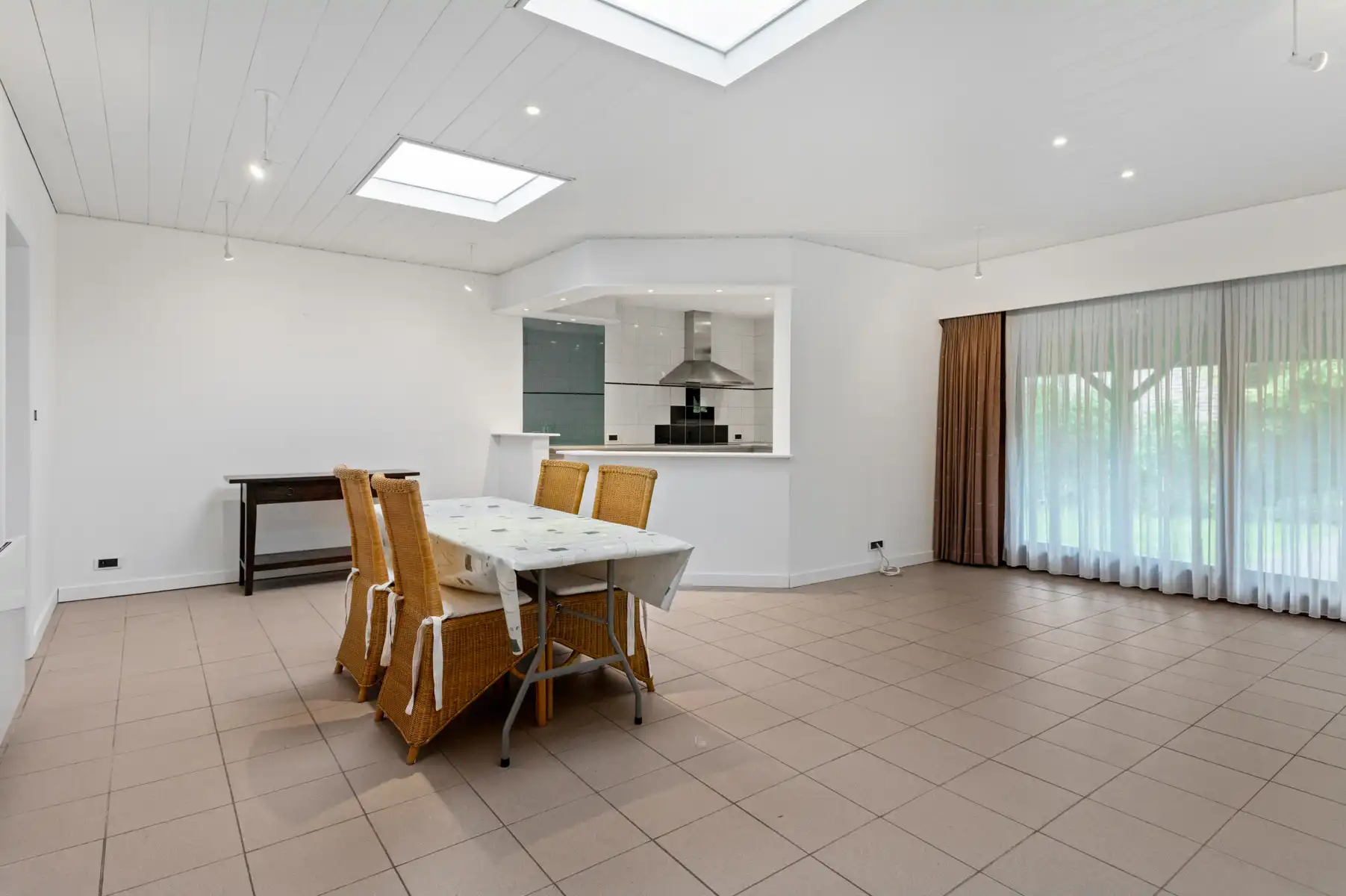 Charmante woning met 3 slaapkamers en zonnige tuin foto 6