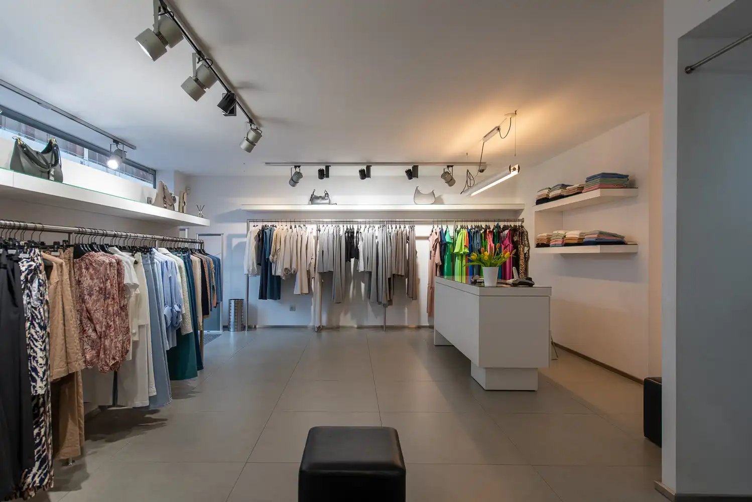 Handelspand in het Centrum van Genk foto 7