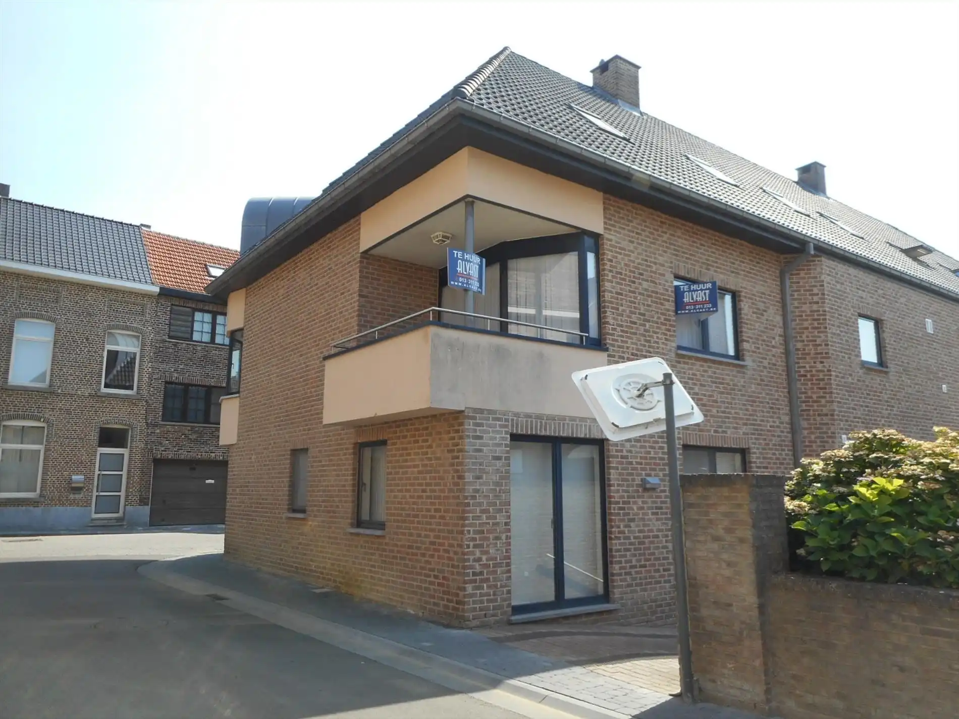 APPARTEMENT te Diest : 2 slpks, terras en staanplaats foto {{pictureIndex}}