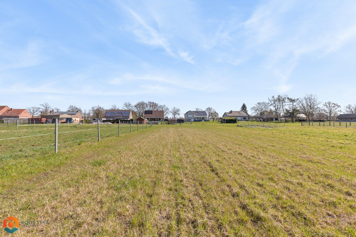 Energiezuinige woning met 4 slpkrs en polyvalente ruimte op 1278 m² (mogelijkheid tot 5199 m²) foto 3