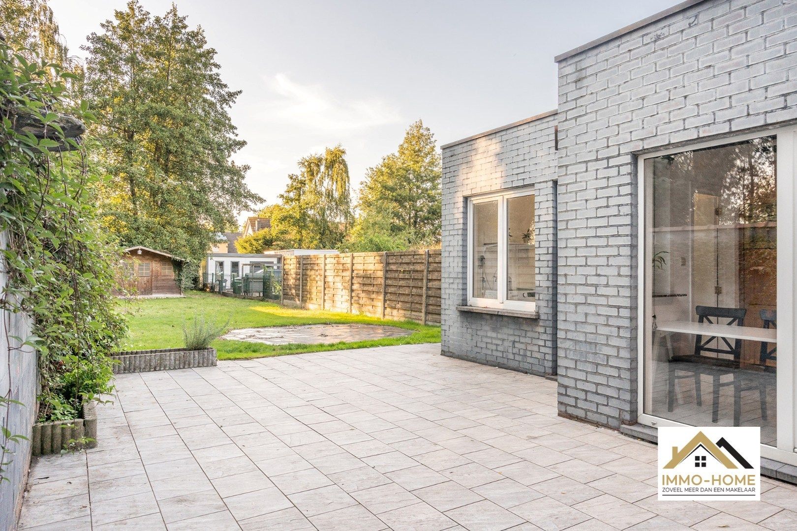 CHARMANTE WONING IN RUSTIGE, GROENE OMGEVING TE ZELZATE foto 3