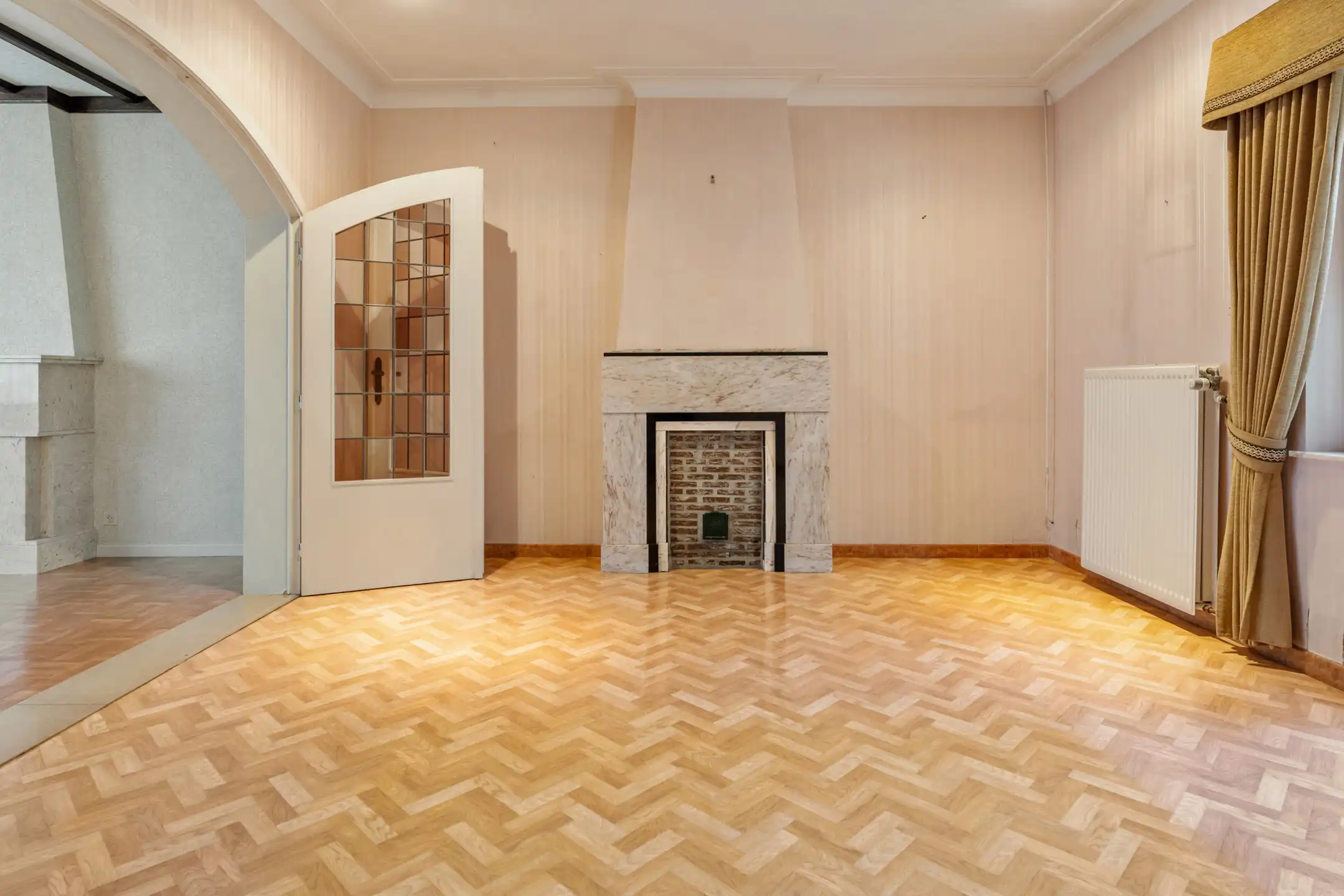 Te renoveren woning met garage op 4a30 te Zussen foto 6