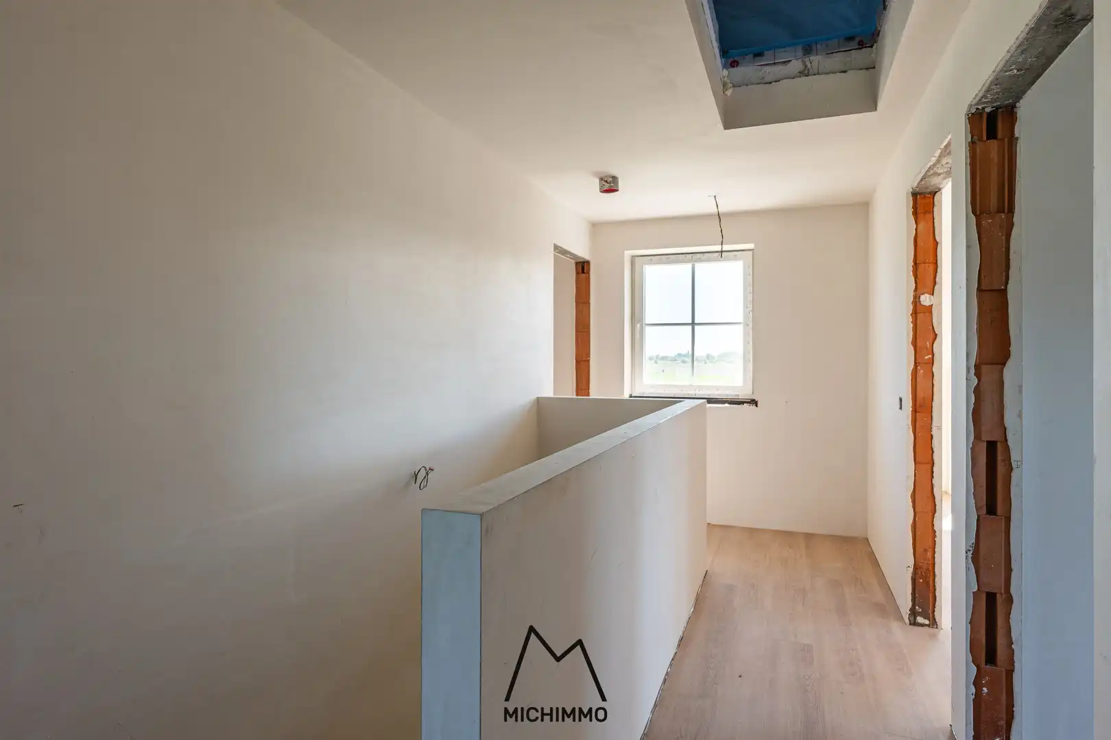 Fantastische nieuwbouwwoning met vier slaapkamers op hele leuke locatie. foto 17