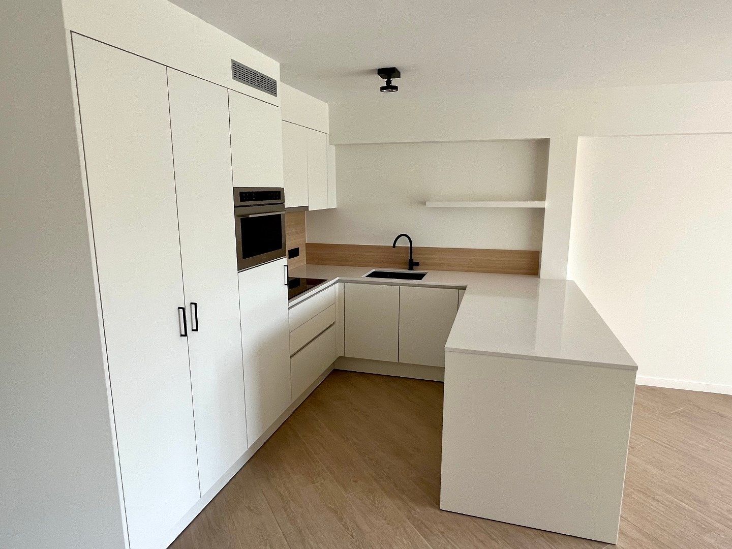 Energiezuinig woonappartement met dakterras - Markt Wenduine foto 5