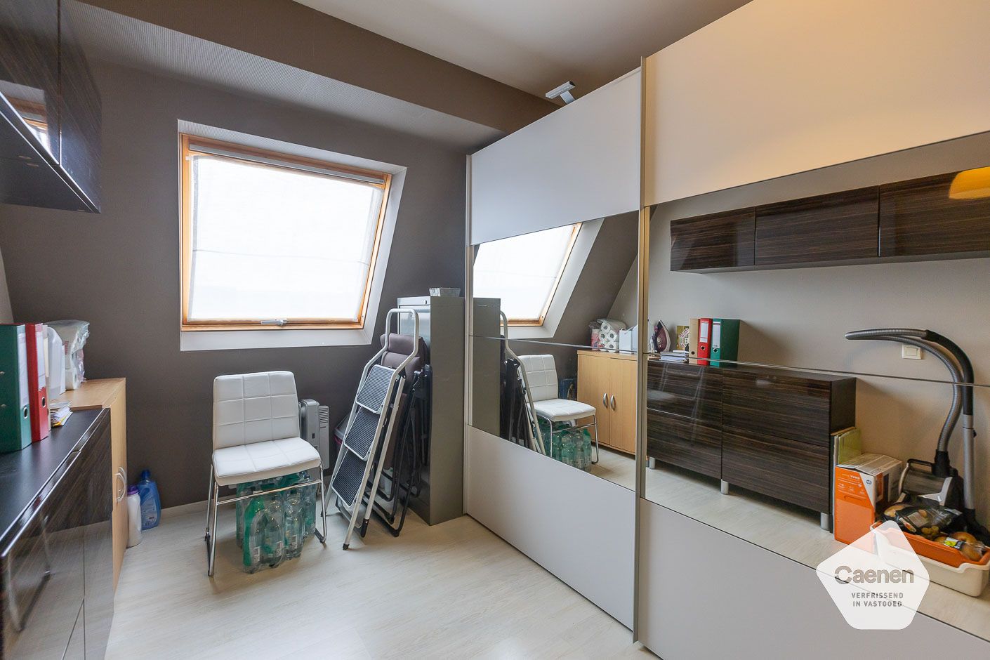 Subliem onderhouden appartement met zolder en garagebox foto 12