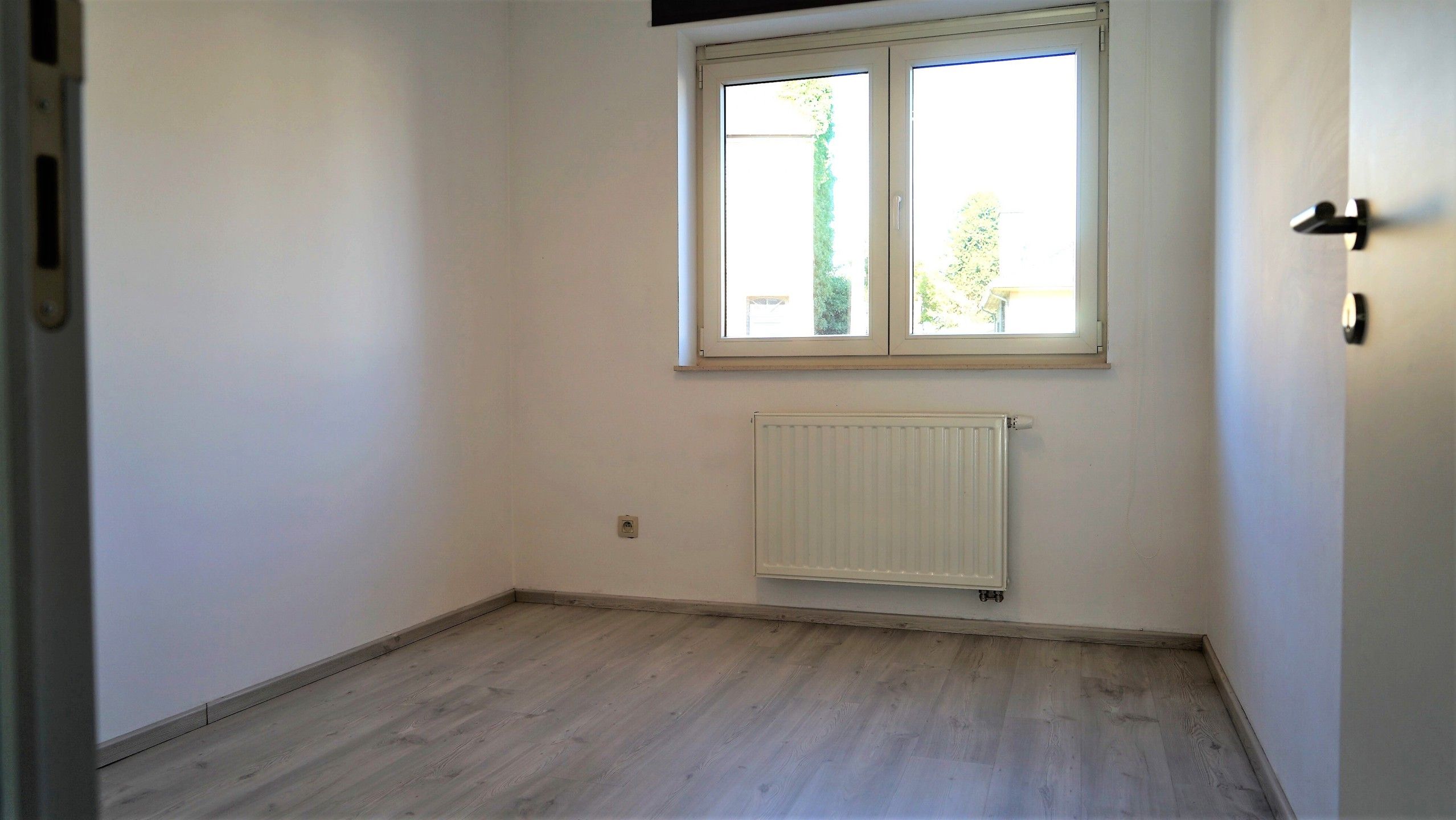 Gelijkvloersappartement met tuin en staanplaats foto 8