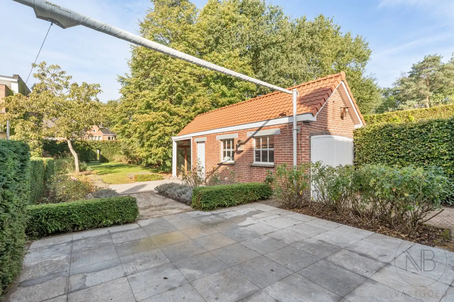 Karaktervolle woning met authentieke charme en lichtrijke tuinkamer! foto 5