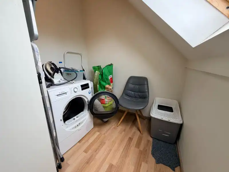 --- NIEUW --- Prachtig gelegen 1-slaapkamerappartement met autostaanplaats, terras én tuin! foto 7