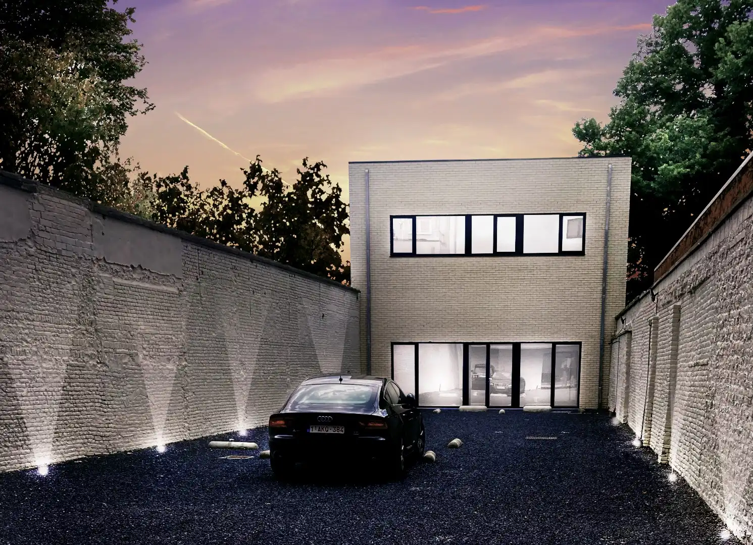 Staanplaatsen in het centrum van Izegem (vlakbij de markt) foto {{pictureIndex}}