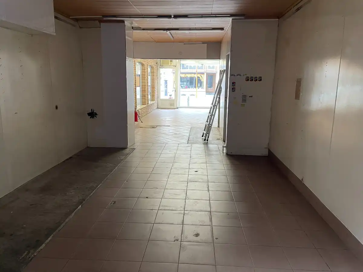 Centraal gelegen HANDELSPAND foto 8