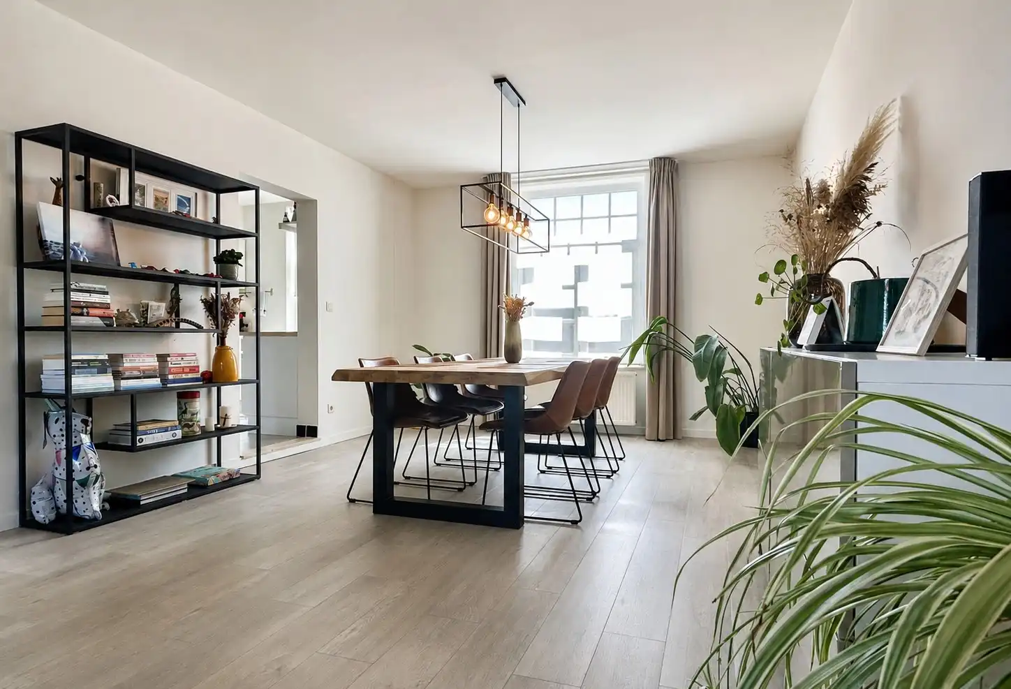 Lichtrijk en volledig instapklaar 2-slaapkamerappartement op topligging in Heverlee foto 7