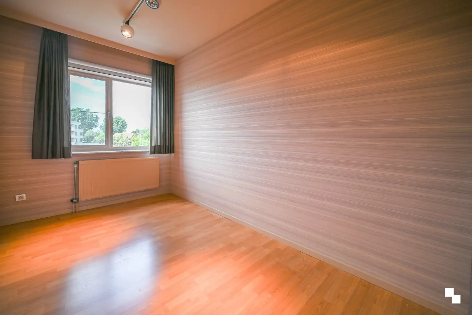 Centraal gelegen appartement in Oostrozebeke foto 16