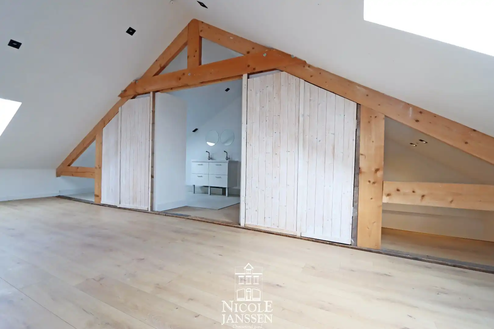 Vrijstaande gezinswoning foto 18