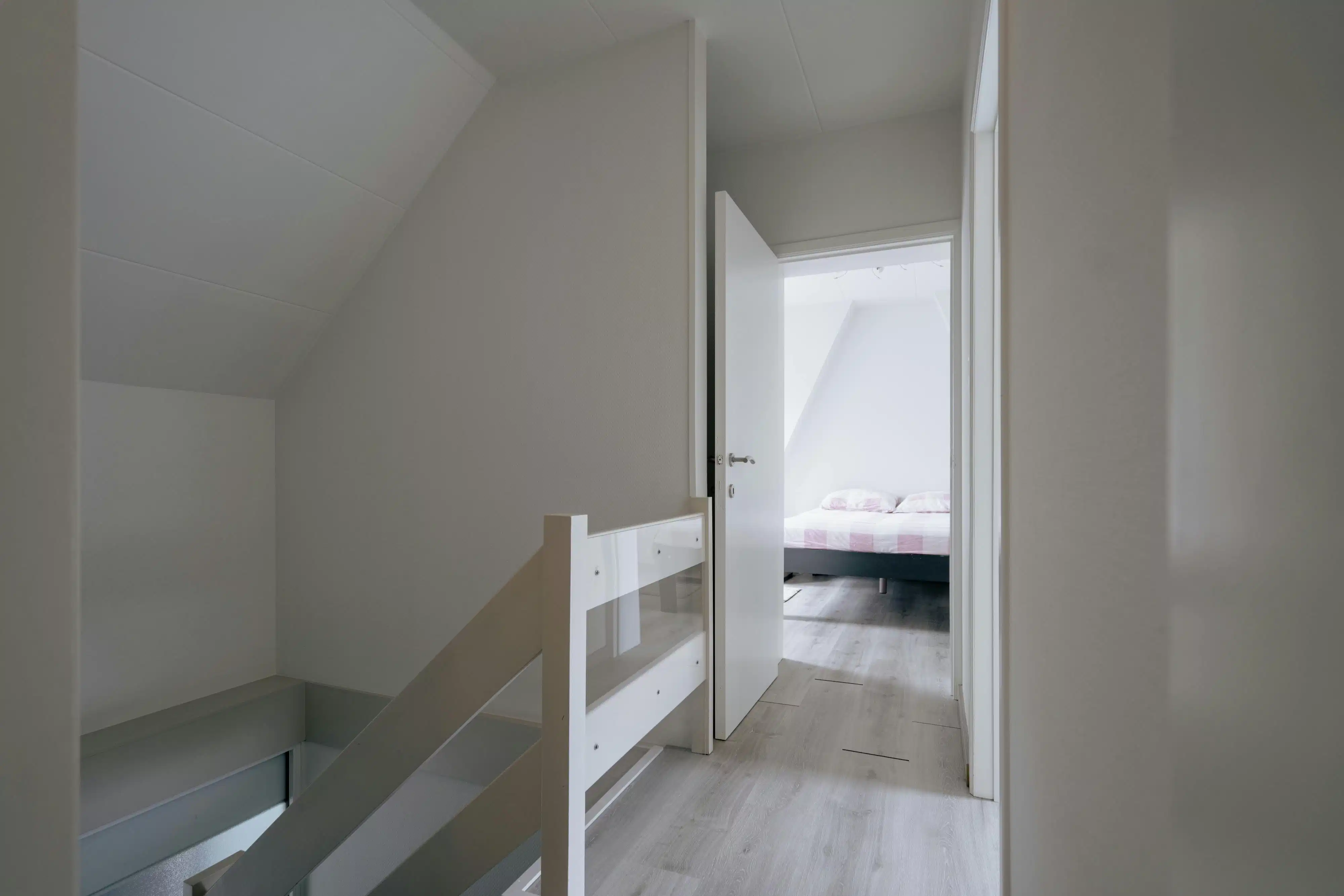 Herenhuis met unieke stadstuin en praktijk te Oostakkerdorp foto 15