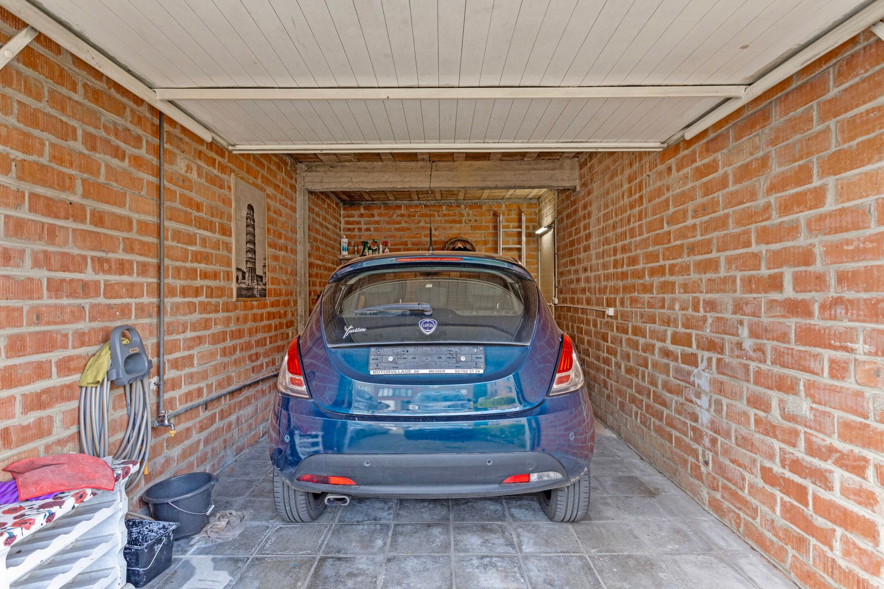 Instapklaar appartement met ruime garage en ingerichte kelderruimte te koop! foto 17