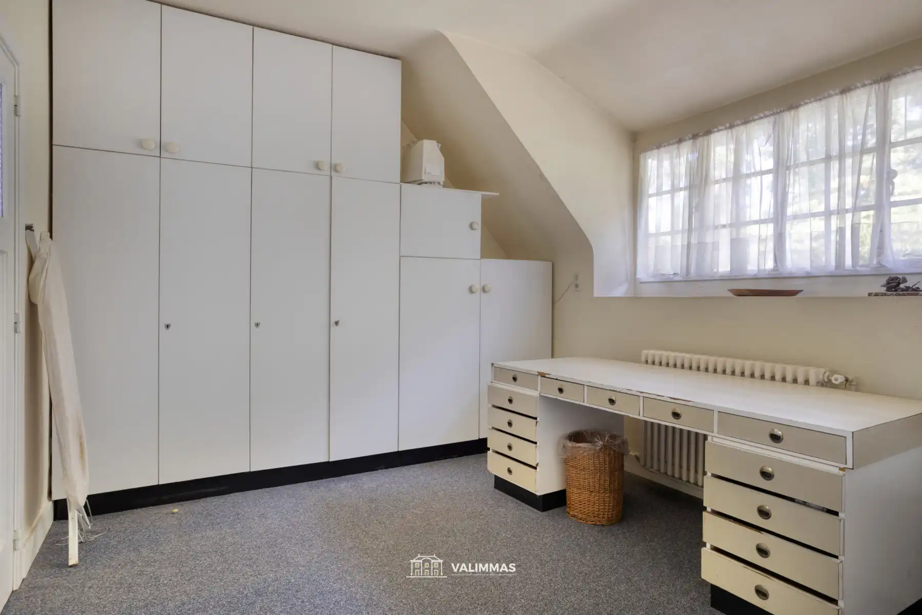 Uniek gelegen en zeer ruime doktersvilla met mooie tuin .... foto 19