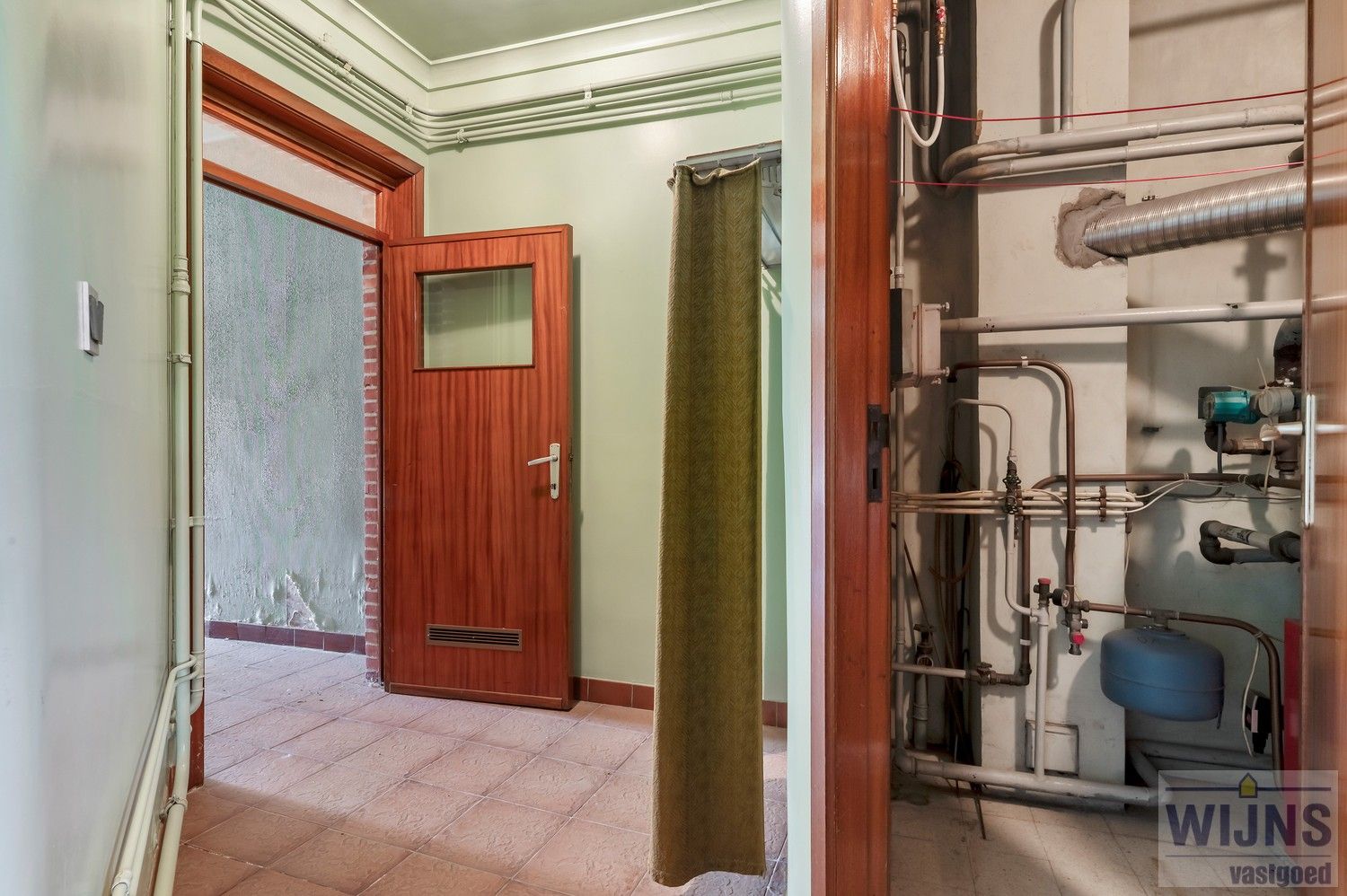 Te renoveren woning met 3 slaapkamers en tuin foto 35