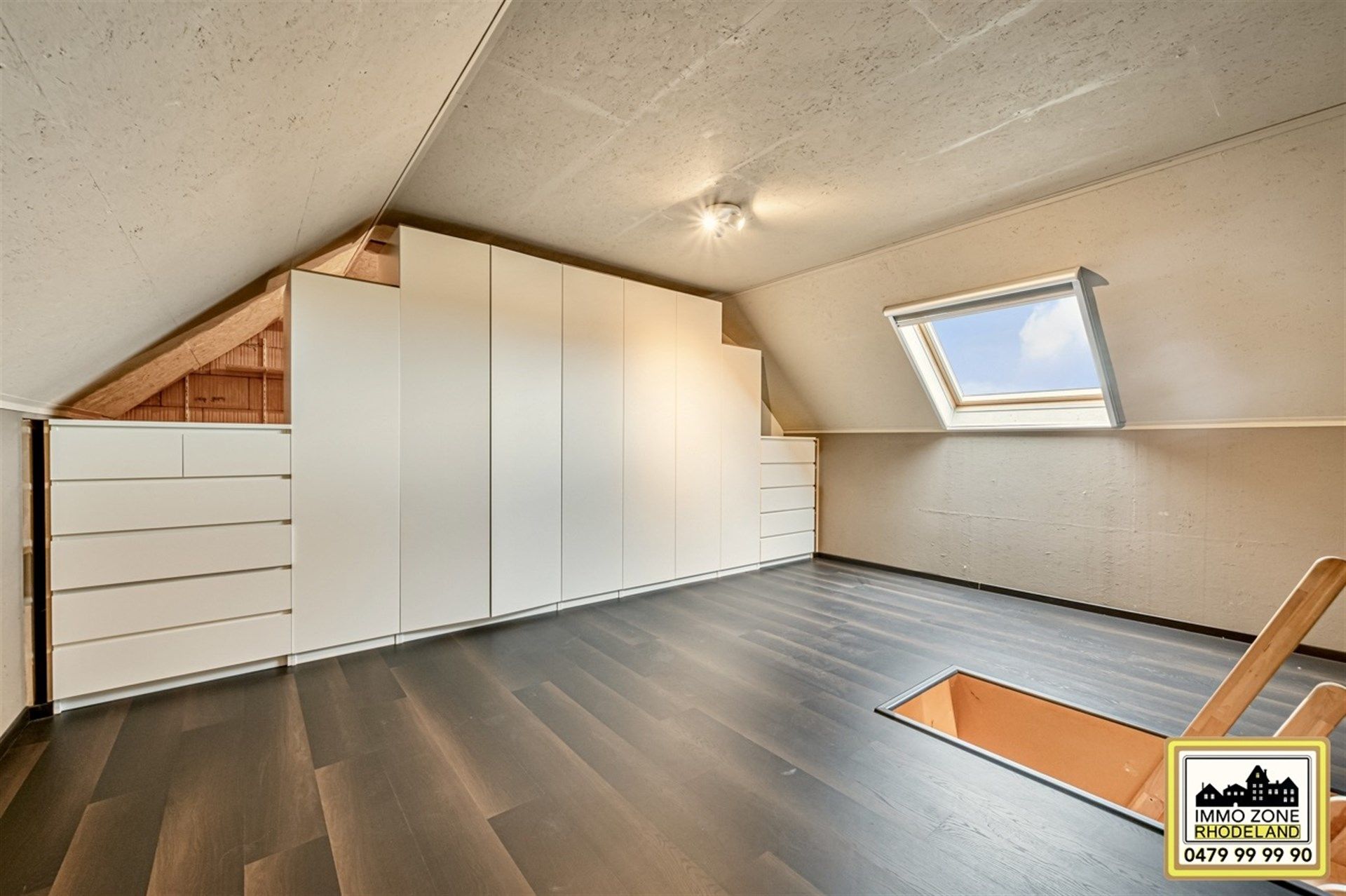 Prachtige instapklare woning met 4 slpks, garage en tuin foto 22