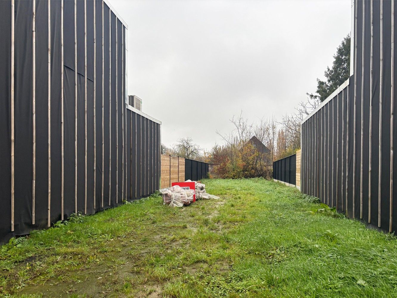 Bouwgrond te koop in Broechem (265 m²) foto 2