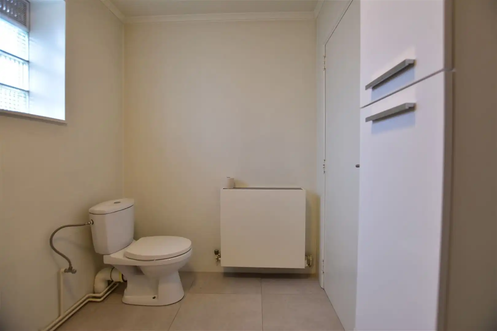 Gerenoveerd appartement te Sint-Gillis foto 12