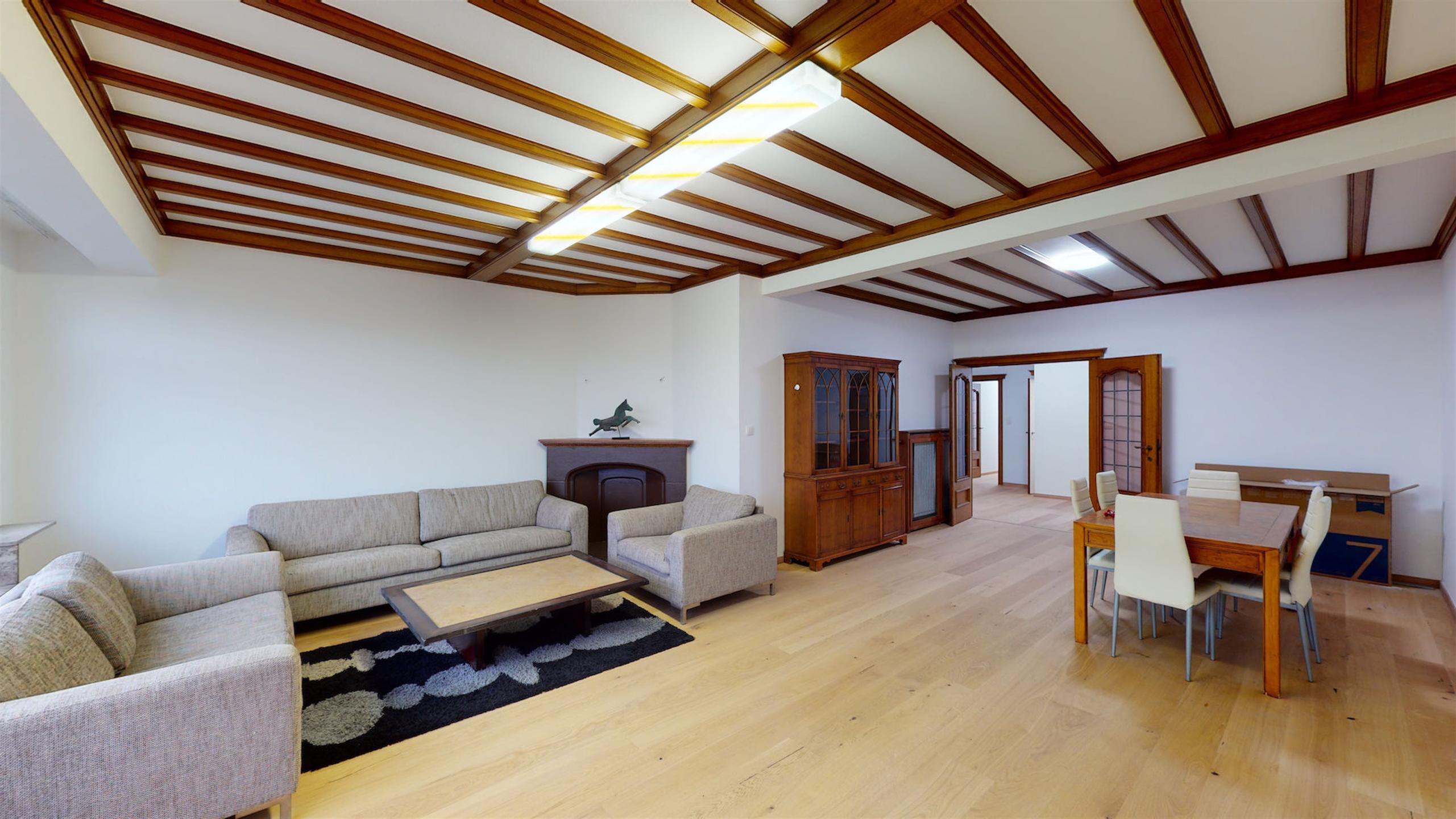 ANTWERPEN - Twee slaapkamer appartement met zicht op het Stadspark foto {{pictureIndex}}