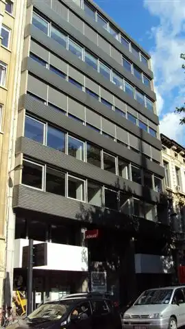 Kantoren te koop in Antwerpen foto {{pictureIndex}}