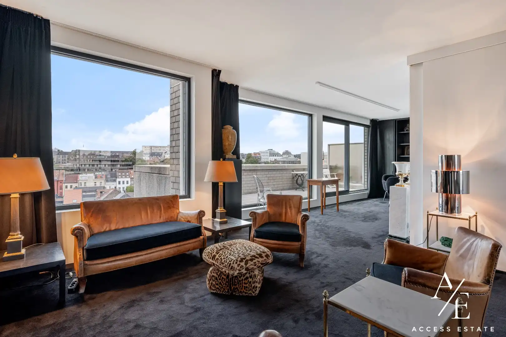 Exclusieve penthouse aan het Zuid met unieke vergezichten en 2 terrassen (65m²) te Gent foto 2