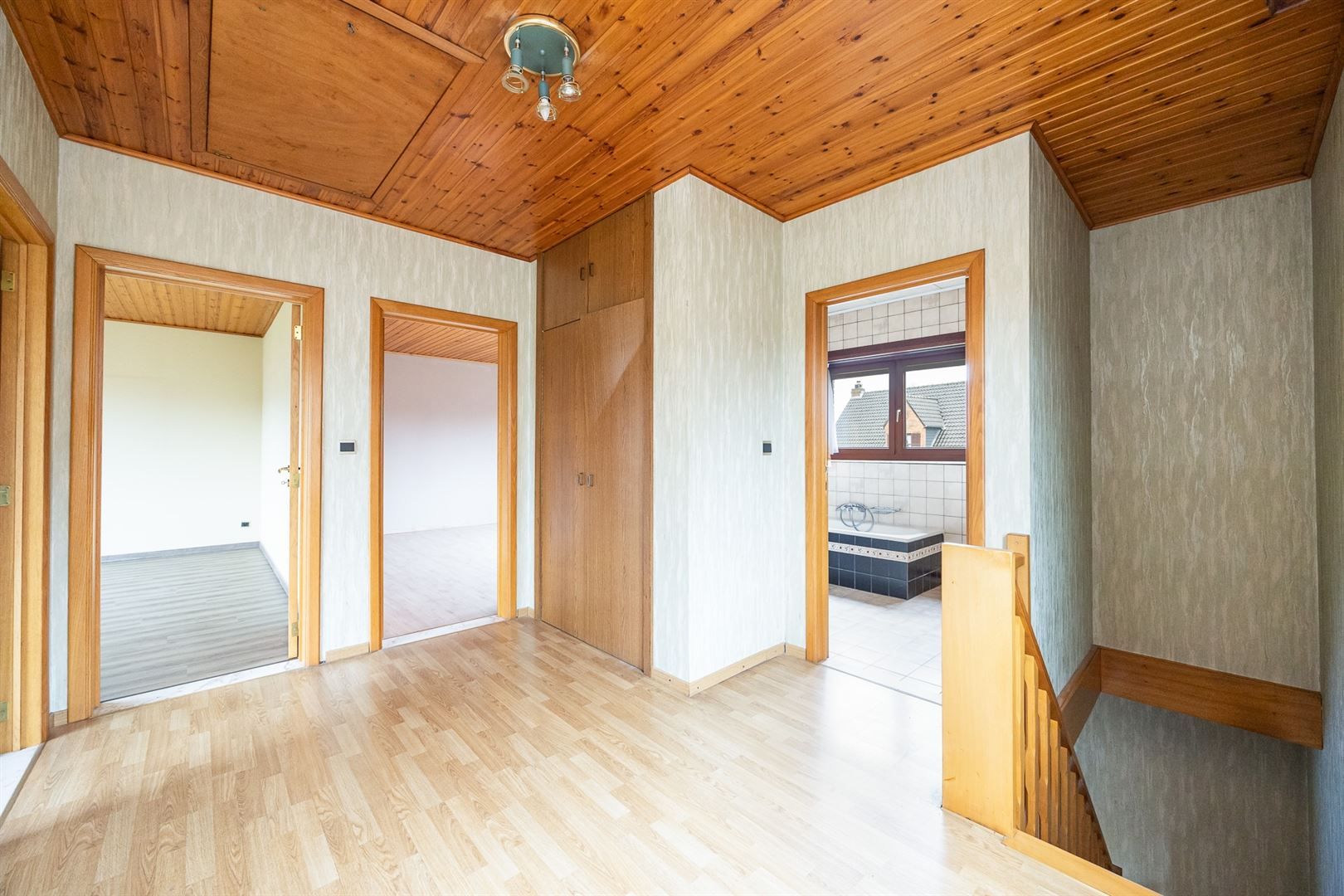 Tijdloze woning op toplocatie met zicht op weiland.  foto 21