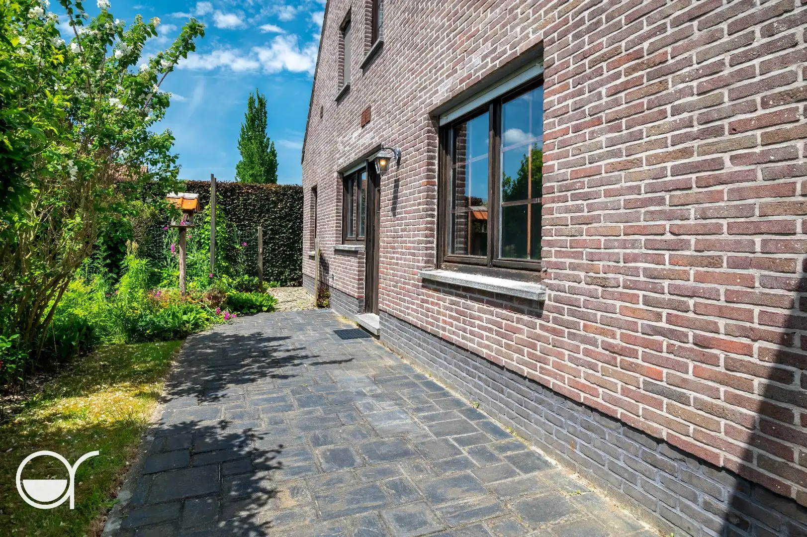 Villa met 4 slaapkamers en een zonnige tuin gelegen in een rustige buurt in Aalter foto 8