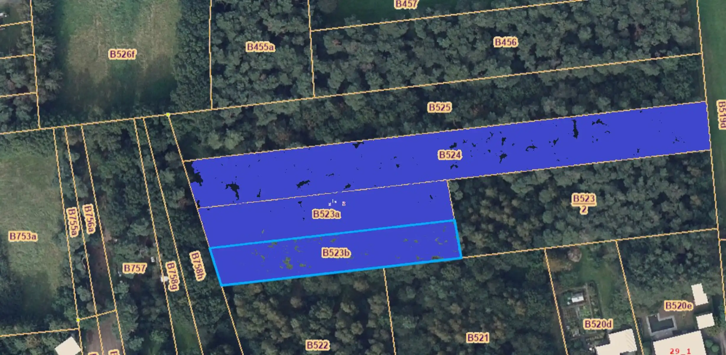 Woeste grond gelegen tussen Molenveld en Misseweg te Balen foto {{pictureIndex}}