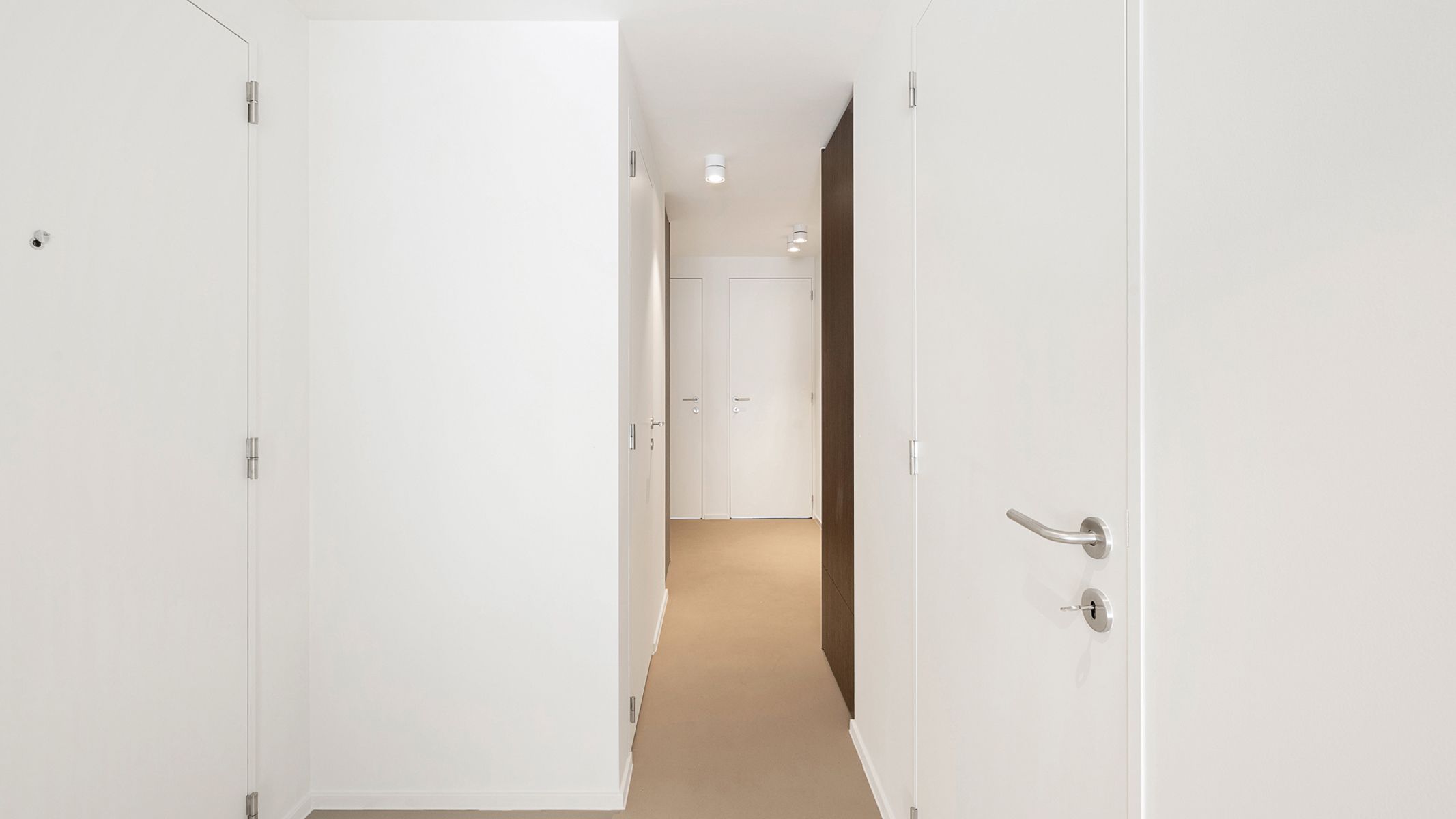 Smaakvol centraal gelegen nieuwbouwappartement foto 14