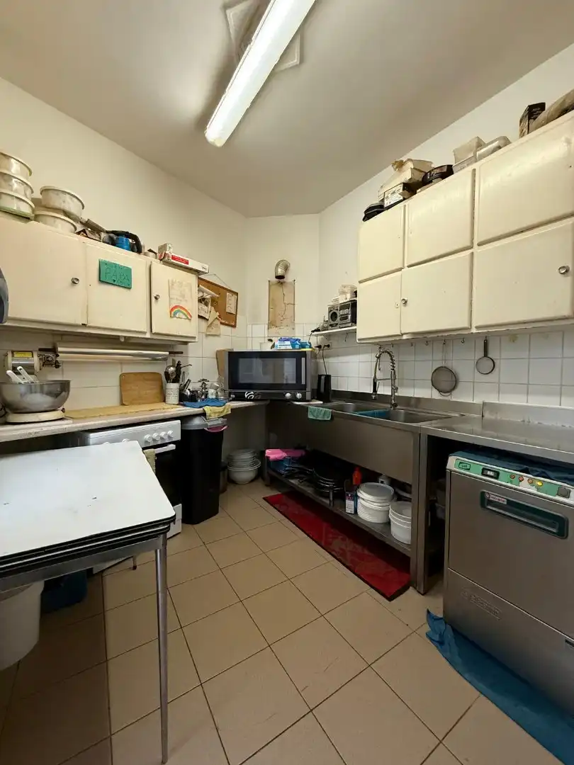 Een te renoveren opbrengsteigendom!! foto 12