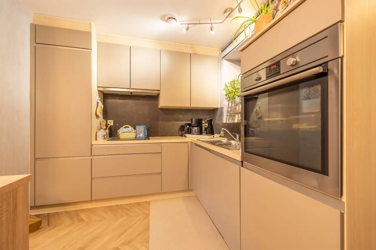 2slk appartment met 2 staanplaatsen, bj. 2014 - interessante investering foto 4