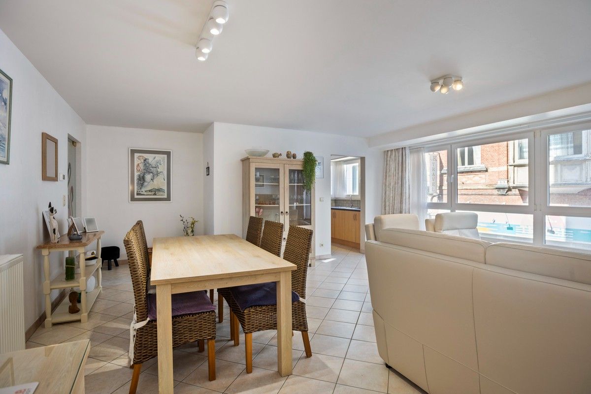APPARTEMENT te BLANKENBERGE foto 4