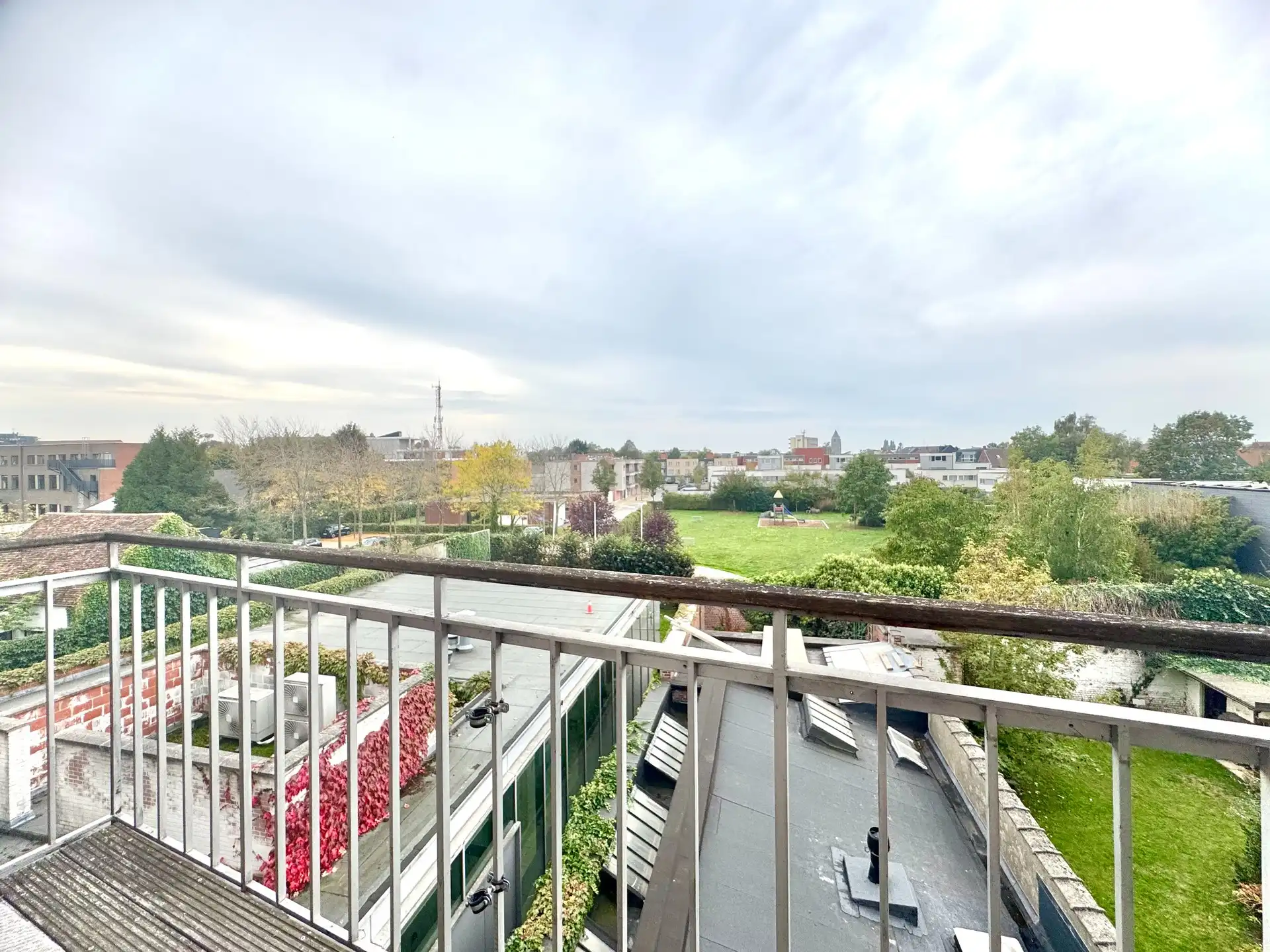LICHTRIJK APPARTEMENT | 2 KAMERS | TERRAS | CENTRUM foto 15