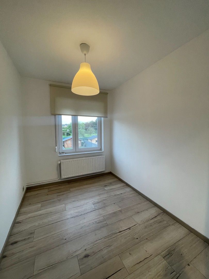Mooi instapklaar appartement met 3 slaapkamers, ruim terras en tuintje gelegen in Waltwilder. foto 13