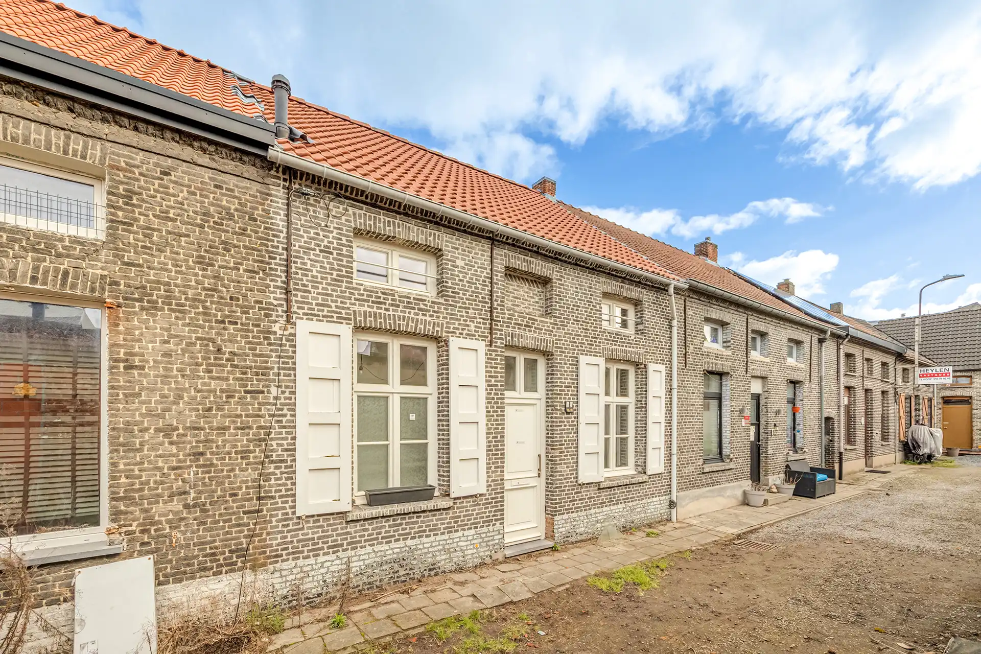 Woning met 3 slpk en riant terras in het Nieuw Begijnhof. foto {{pictureIndex}}