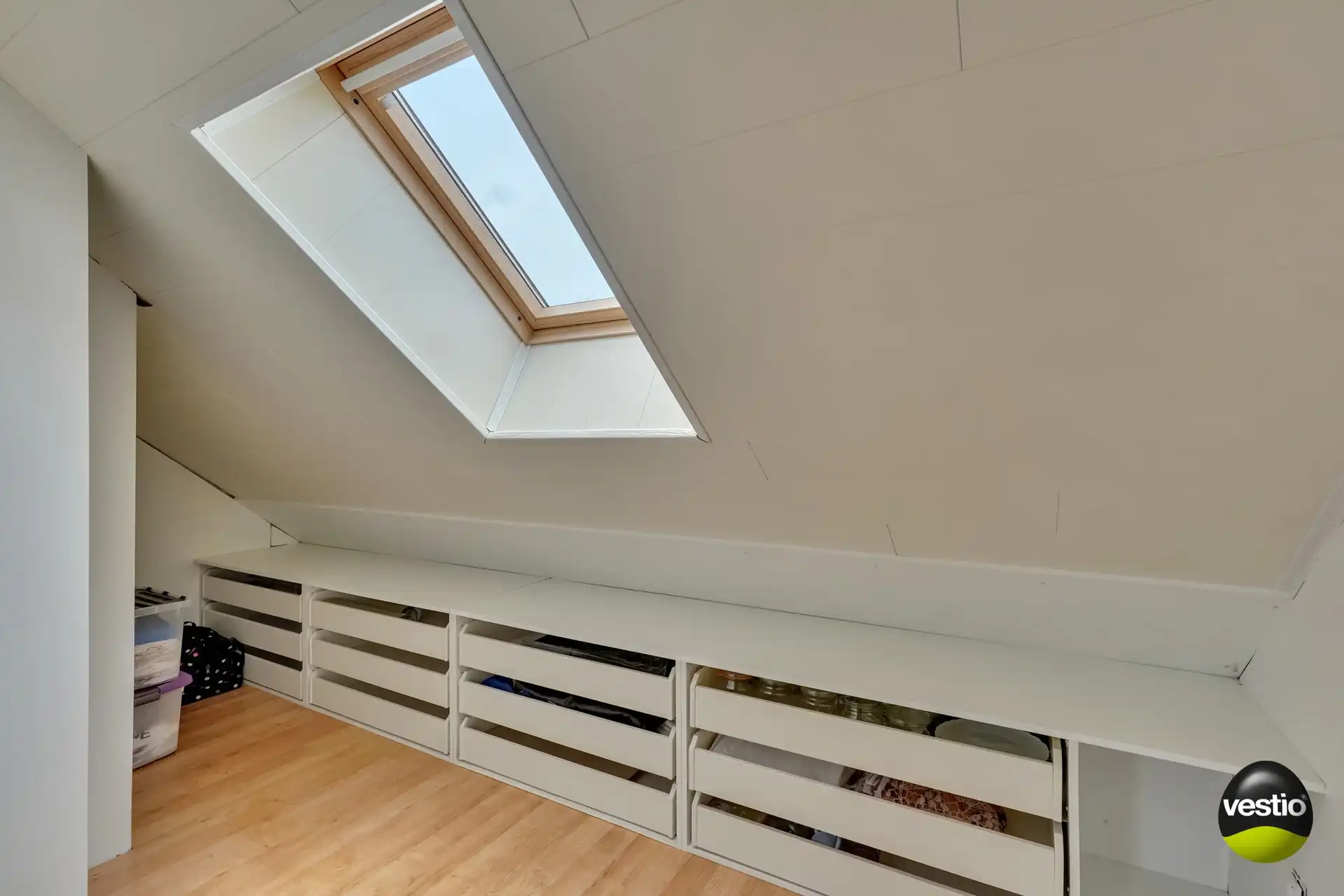 GERENOVEERDE LANGGEVELHOEVE OP 37,90 ARE MET TOPLIGGING IN ZEVENHUIZEN foto 39