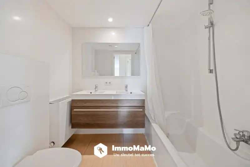 RUIM APPARTEMENT MET 2 SLAAPKAMERS TE KOOP IN WACHTEBEKE foto 12