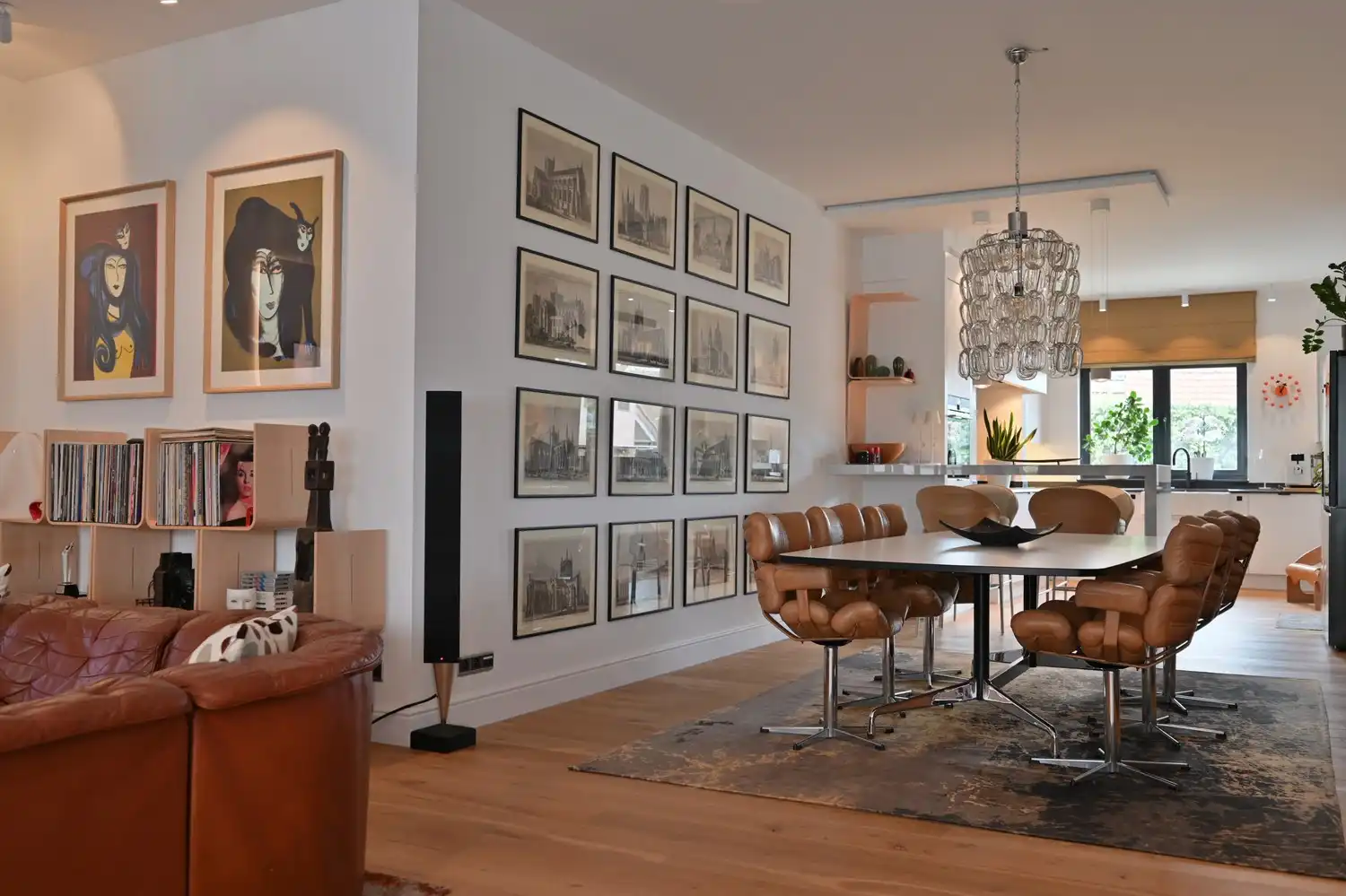 Luxe en comfortabel wonen (256 m2) op toplocatie in centrum Maaseik (EPC: A-label) foto 5