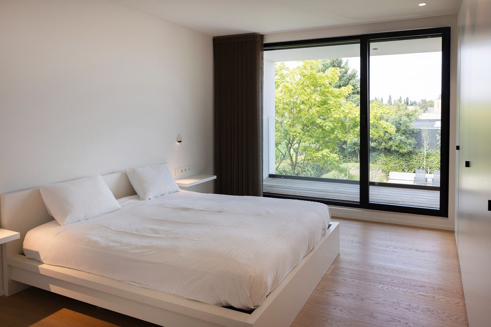 Ruime, stijlvolle villa met poolhouse en zwembad. foto 11
