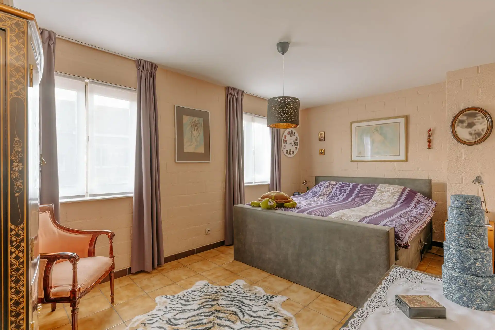 Stijlvolle halfopen woning met grote tuin en zwembad! foto 10