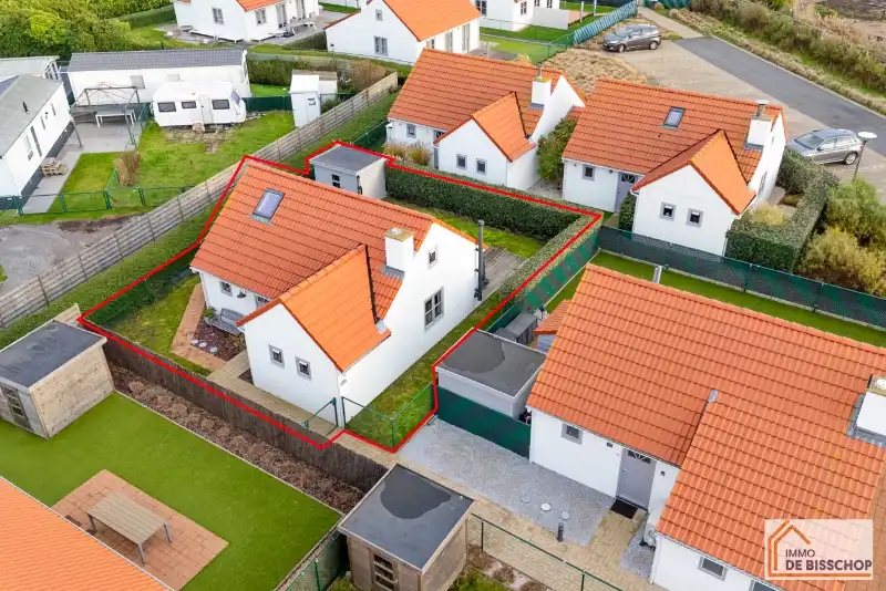 Prachtige vakantiewoning met 3 slaapkamers op wandelafstand van zee foto 3