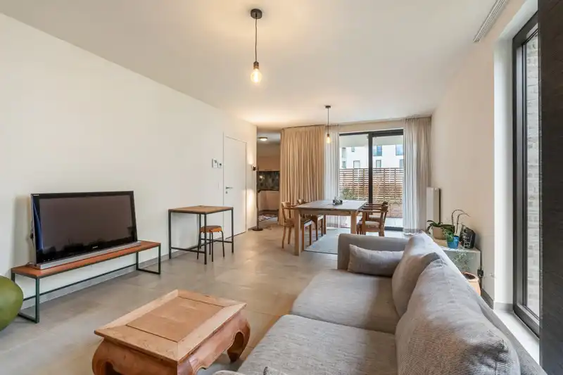 Recent en energiezuinig, gelijkvloers appartement met tuin, autostaanplaats en berging foto 8