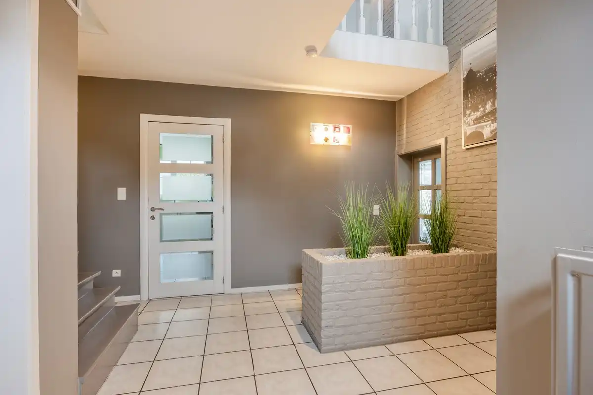 Gezellige, instapklare woning met 4 slaapkamers en prachtige tuin te koop in Mopertingen, Bilzen-Hoeselt foto 4