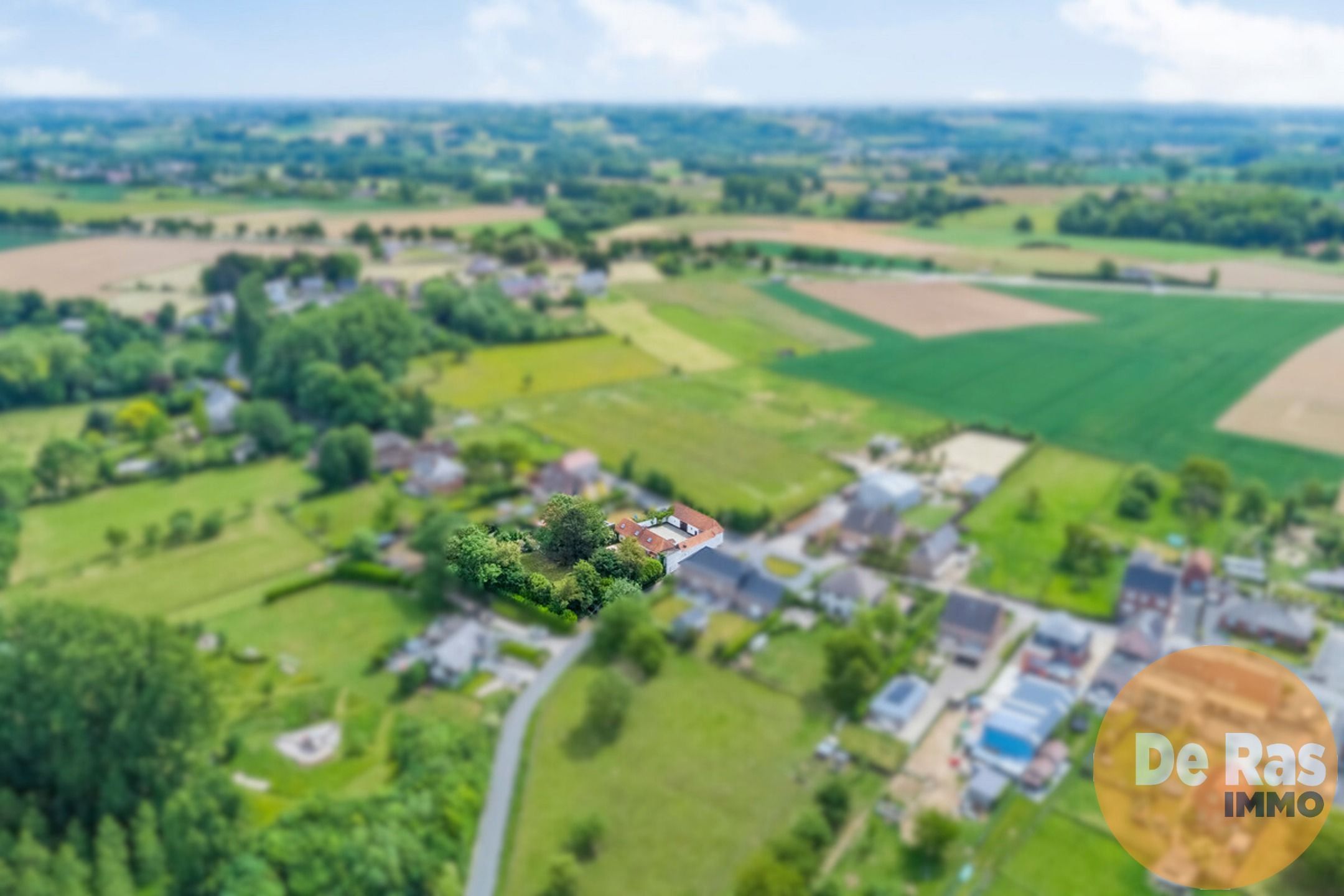 ZWALM - Charmante vierkantshoeve met tuin op rustige ligging foto 6