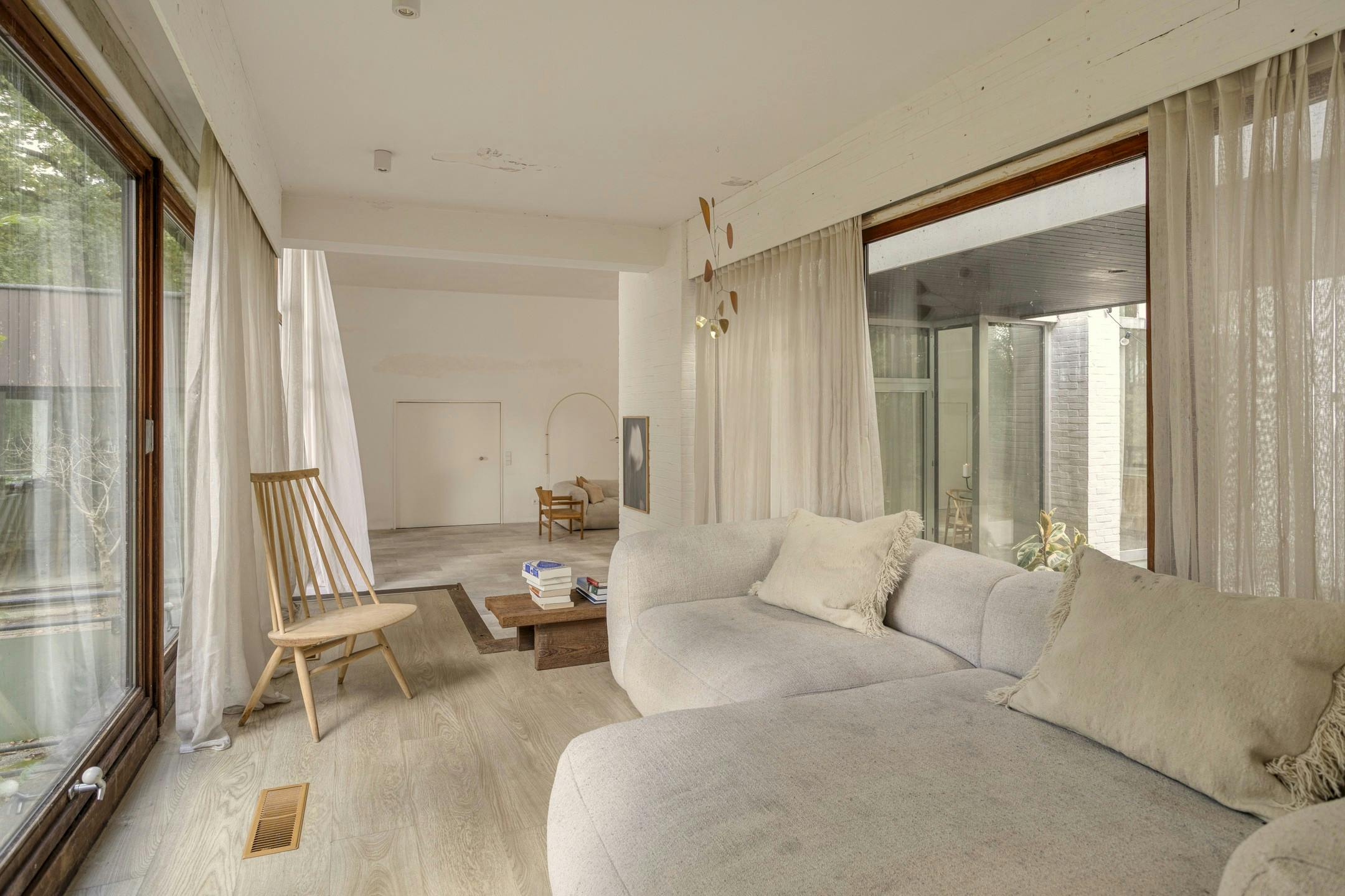 riante villa te koop met uniek perceel in Oud-Turnhout foto 9