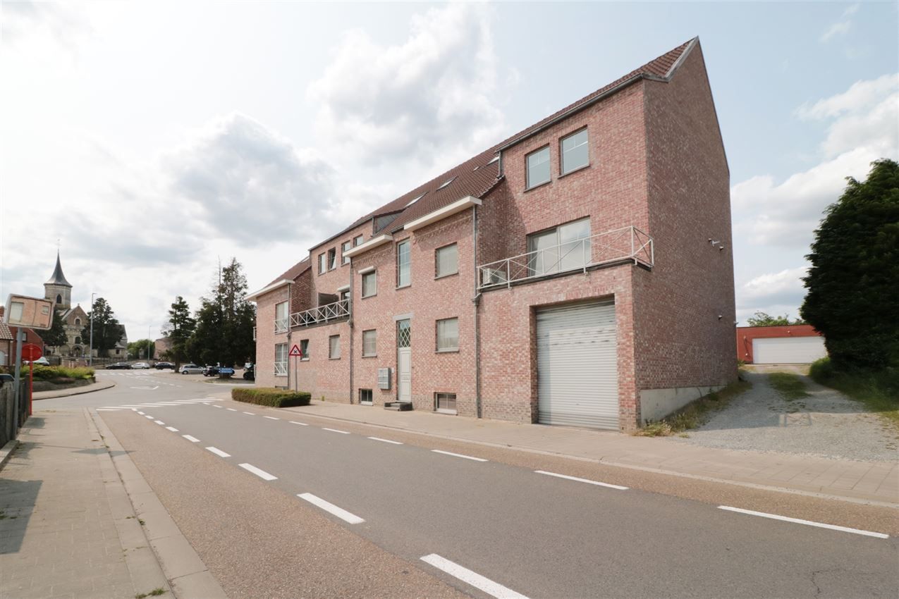 ()=>{if(producerUpdateValueVersion(node),producerAccessed(node),node.value===ERRORED)throw node.error;return node.value} Kauterstraat 91/6 - 3300 Kumtich