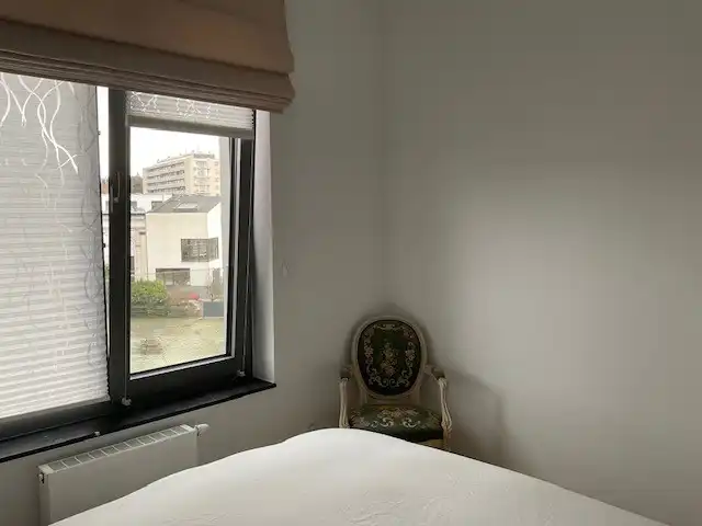 TE HUUR – Prachtig 2-slaapkamerappartement met ruim terras in Oudergem, nabij Brussel foto 20